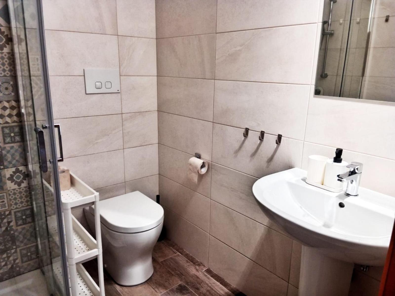 Brezza Marina Studios Montesilvano Marina Екстериор снимка
