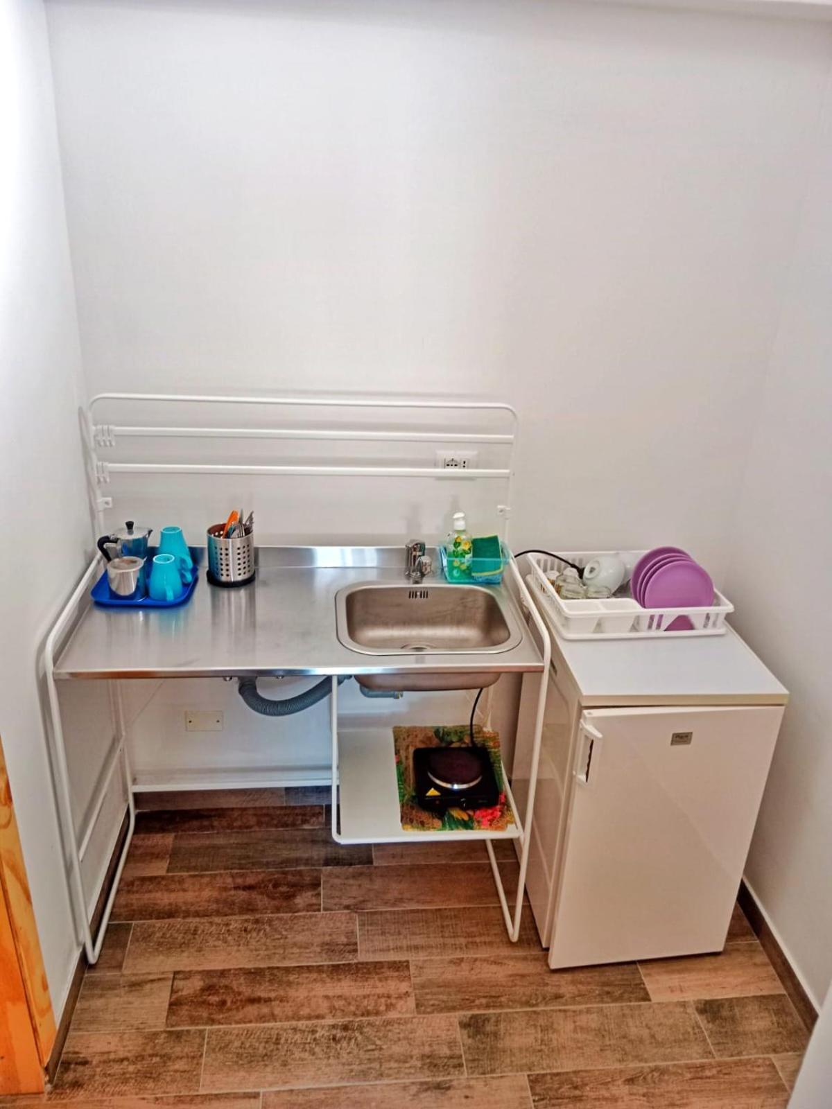 Brezza Marina Studios Montesilvano Marina Екстериор снимка