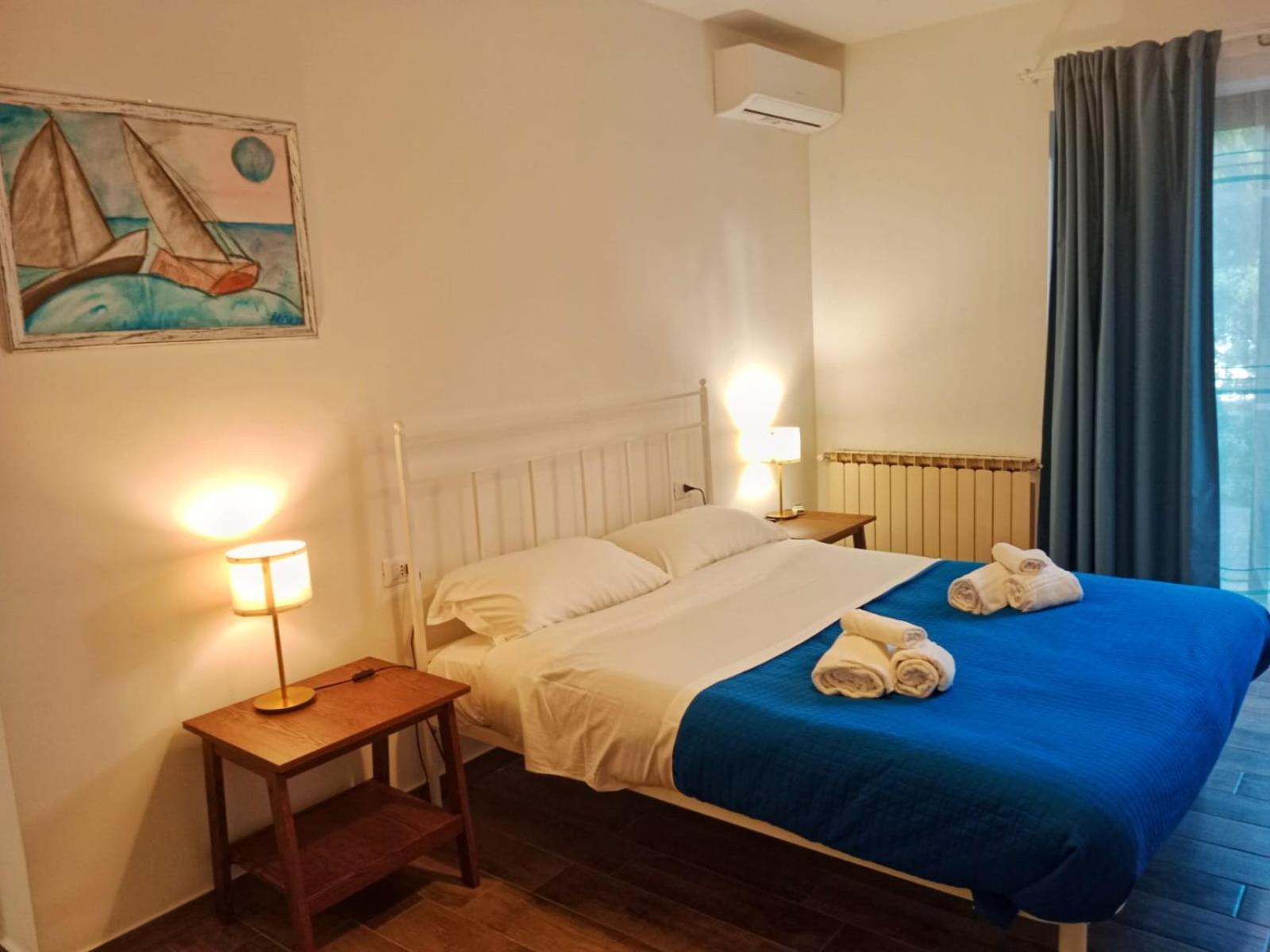 Brezza Marina Studios Montesilvano Marina Екстериор снимка